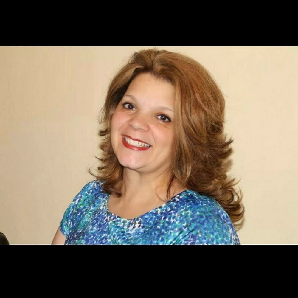 Meet your Posher, Deborah